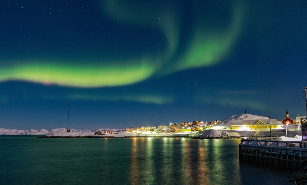 NWT_northern_lights_tour_by_car_7x4_2_of_2_slider_1752661526.jpg